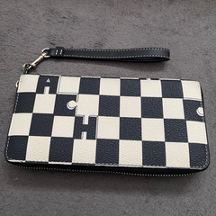 美品COACH長財布の画像