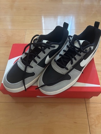 【新品未使用】NIKE COURT BOROUGH LOW PREM 26.5cm