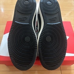 【新品未使用】NIKE COURT BOROUGH LOW PREM 26.5cmの画像
