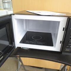 22L アイリスオーヤマ 電子レンジ IMB-F2202-B フラットテーブル 2020年製 取扱説明書付き ブラック 900W 広め 札幌 北20条店の画像