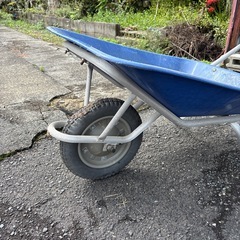 一輪車の画像