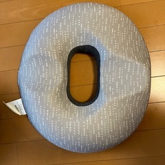 【美品】ニトリ　円座クッション