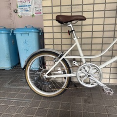 大人用自転車　ミニベロ　20インチ　　オートライト　6段ギア　NESTO refmo  ネスト、リフモの画像