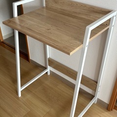 値下げ！テーブル　仕事　勉強の画像