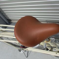 E522★限定特価　整備済み★ブリヂストン　カジュナロイヤル★ 中古自転車 【　26インチ　アイボリー　 】の画像