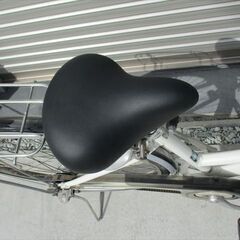 E523★限定特価　整備済み★ブリヂストン　アルベルト★ 中古自転車 【　26インチ　白　 】の画像