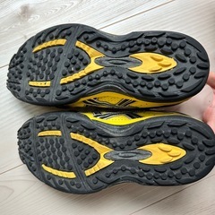 アシックス ハンドボール外用シューズ 25cm SKYHANDの画像
