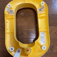 無料　補助便座 イエロー コンビの画像