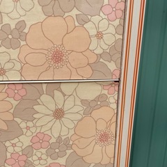 【昭和レトロ】花柄タンス　箪笥　８段の画像