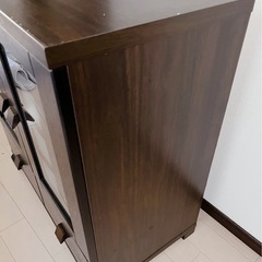 キャビネットの画像