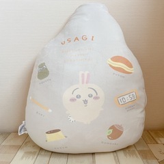 ちいかわ　うさぎ　クッションの画像