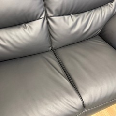 2人掛けソファー　インテリア　家具の画像