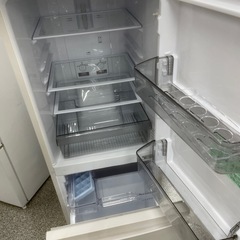三菱　冷蔵庫　MRｰP15HｰWの画像