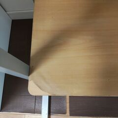 ナチュラル木製パソコンデスクの画像