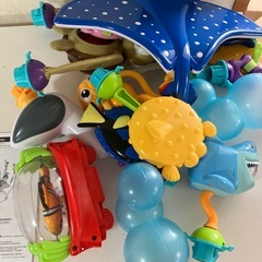 ジャンパー　ニモ　ベビージャンパー　ディズニーの画像