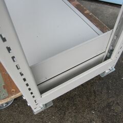 セミボルトレスラック　940ｘ340ｘ2160　コクヨ製　ニューグレーの画像
