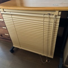 パソコンラックの画像