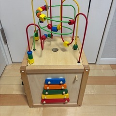木製箱型おもちゃの画像