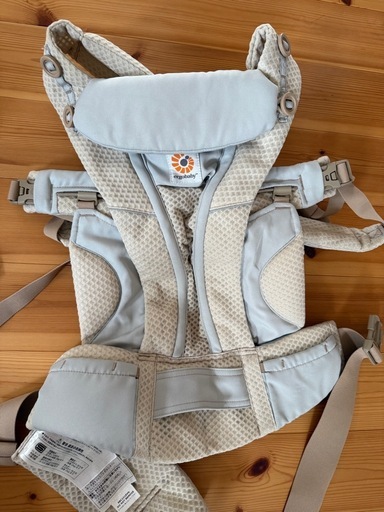 エルゴの抱っこ紐　OMNI Breeze (オムニブリーズ)