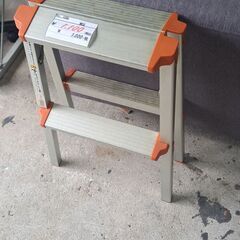 【リサイクルショップどりーむ天保山店】No.4386　脚立　お買い得品🎵　おすすめ商品です(≧▽≦)の画像