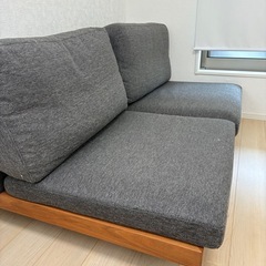 ソファの画像