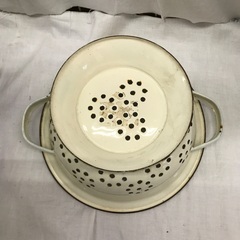 ☆ドリーム2号館☆ジモティー割引/ヴィンテージ　ホーローコランダーの画像