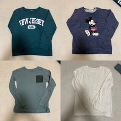 140サイズの子供服　セットの画像