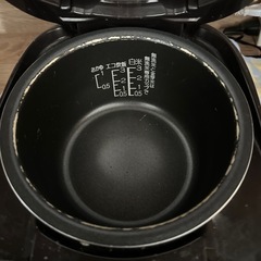 決まりました🙂10月5日または6日の夜受け渡し 炊飯器の画像