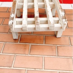 木製 ホワイト フラワースタンド　ガーデニング等の画像