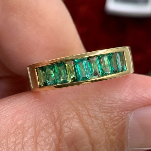 750 イエローゴールド　エメラルドリング　6.6g 約11.5号　ソーティング付