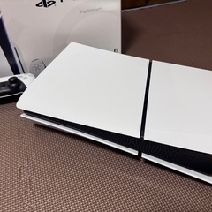 PS5 1TBの画像