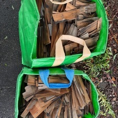 ❗️10月末まで❗️【‼️無料‼️】廃材薪、キャンプ、BBQ、薪ストーブの画像