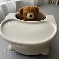 リッチェル バンボ型ベビーチェアの画像