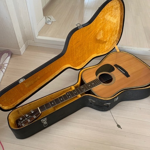 アコースティックギター