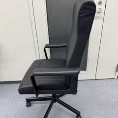 オフィスチェアの画像