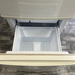 【配達あり】2018年製シャープ冷蔵庫　137Lの画像