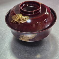 懐石料理などで使っていた器、食器の画像