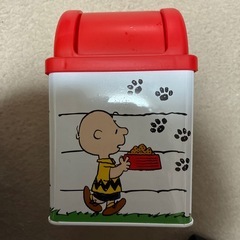 スヌーピー　缶の画像