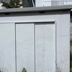 イナバ物置　倉庫　収納庫　中大型物置の画像