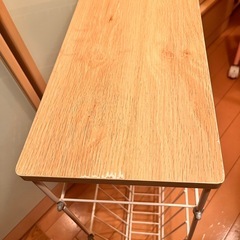コンパクト収納ラックの画像