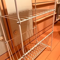 コンパクト収納ラックの画像