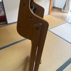 子供用椅子の画像