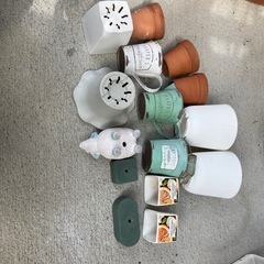 植木鉢　15鉢
まとめ売り増やしました　　の画像