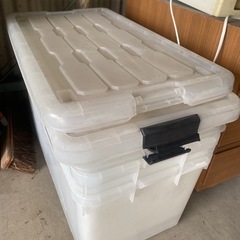 衣装ケース3個　　無料¥0
の画像