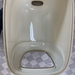 猫トイレ　中古
の画像