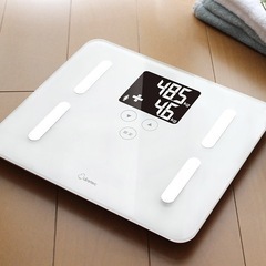 美品★体重計ホワイトの画像