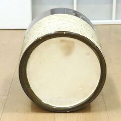 火鉢　直径25㎝×高さ25㎝　陶器　メダカ入れ　レトロ　中古品の画像