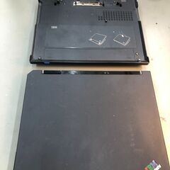 IBM THINKPAD X31 とドッキングステーションの画像