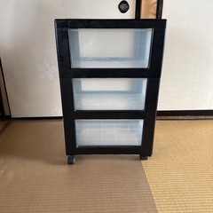 三段衣装ケース（決まりました）の画像