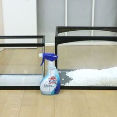 水槽　3個（大）横39㎝×縦25㎝×高28㎝（中）横31.5㎝×縦18㎝×高25㎝（小）横14.5㎝×縦14.5㎝×高15㎝　中古品の画像